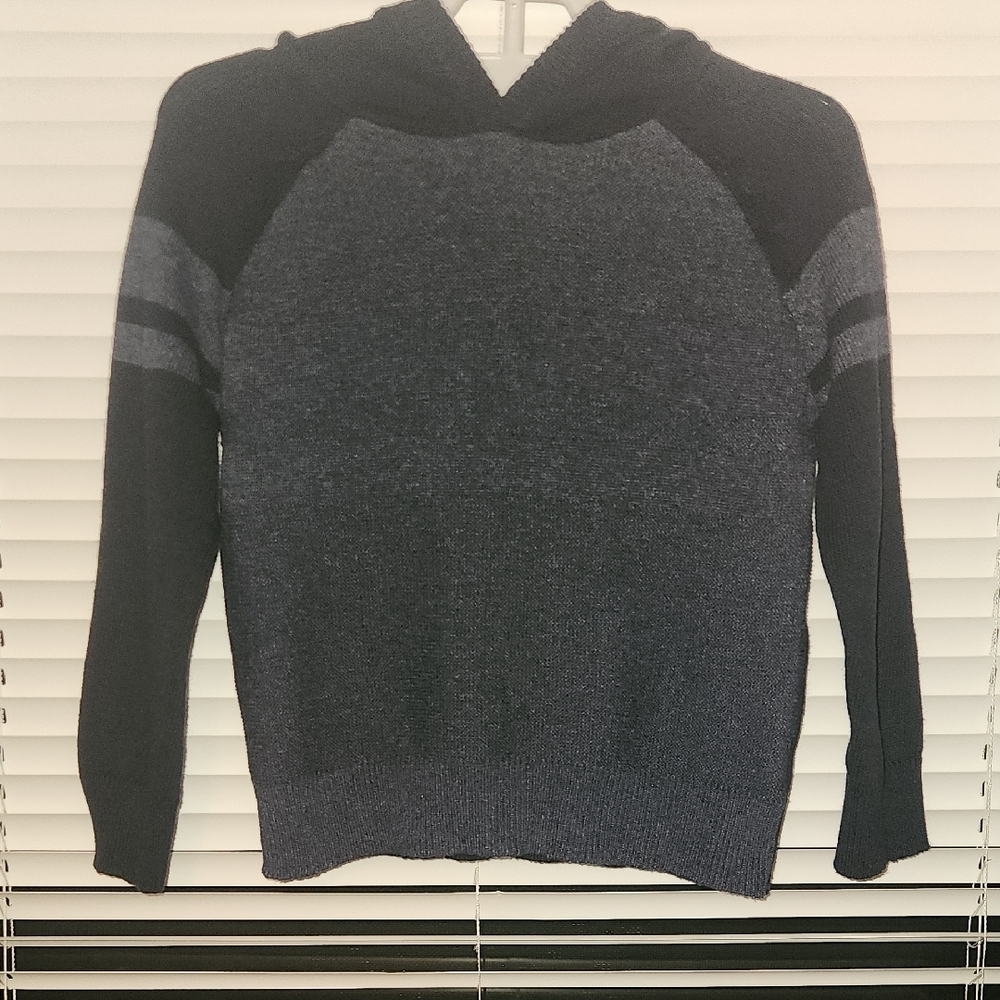 Cat & Jack Men's Dark Gray Crewneck Sweater